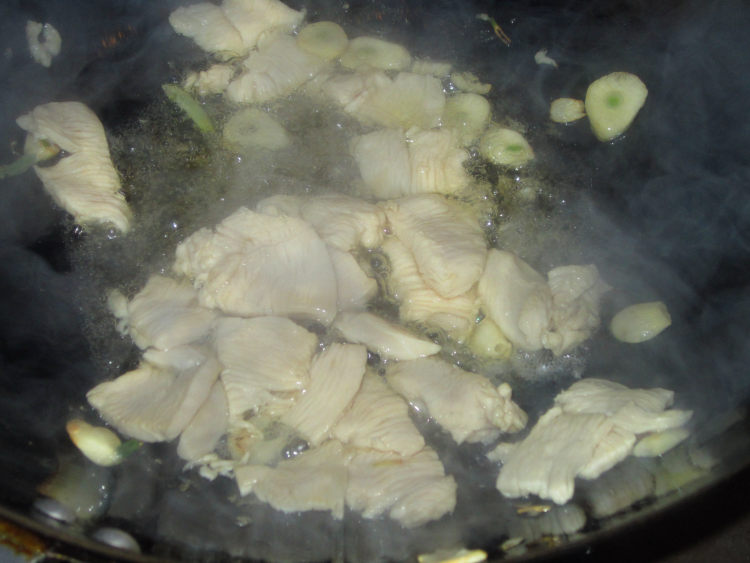蚝油白菜鸡片步骤6