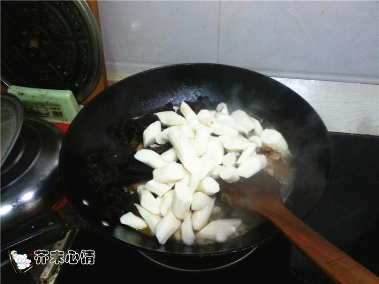 木耳山药鸡步骤11
