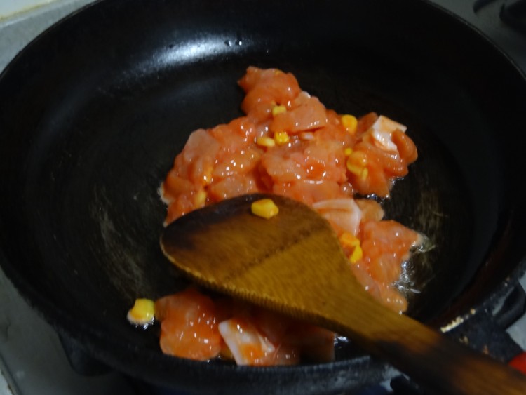 西芹奥尔良鸡丁步骤4