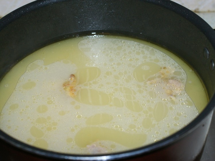 白果炖鸡步骤4