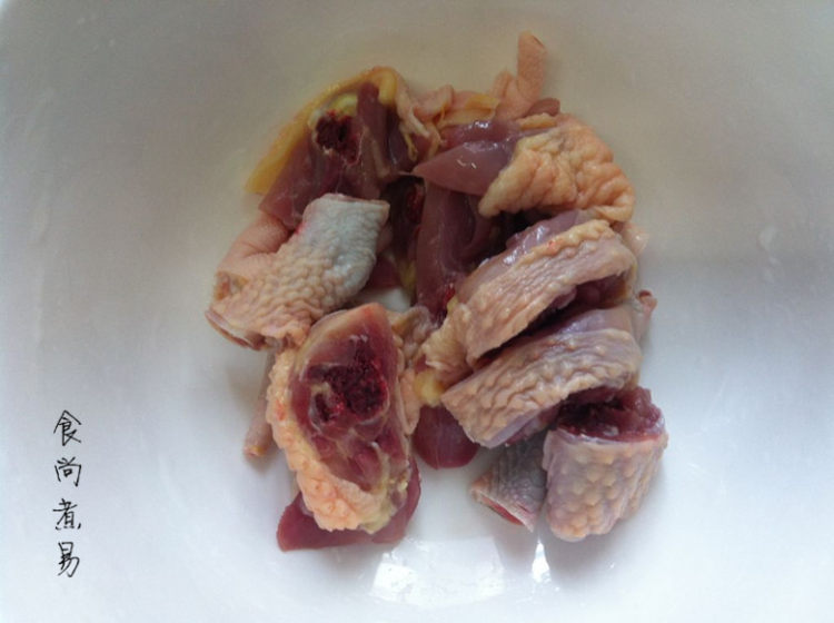 木耳冬菇蒸滑鸡步骤4