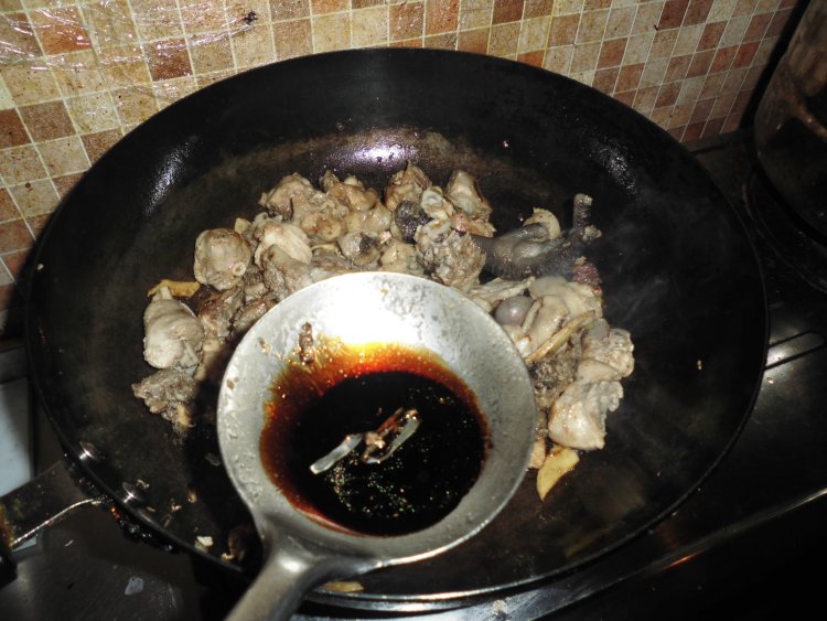 啤酒炖鸡步骤9