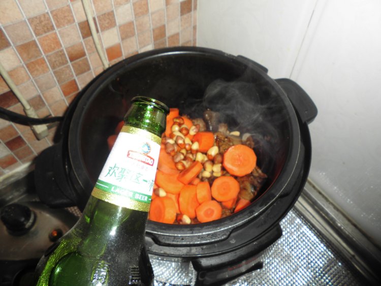 啤酒炖鸡步骤12