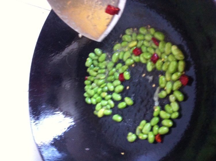 毛豆鸡丝步骤9