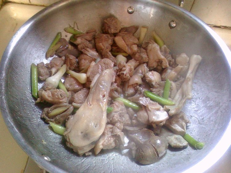蒜香鸭块步骤5