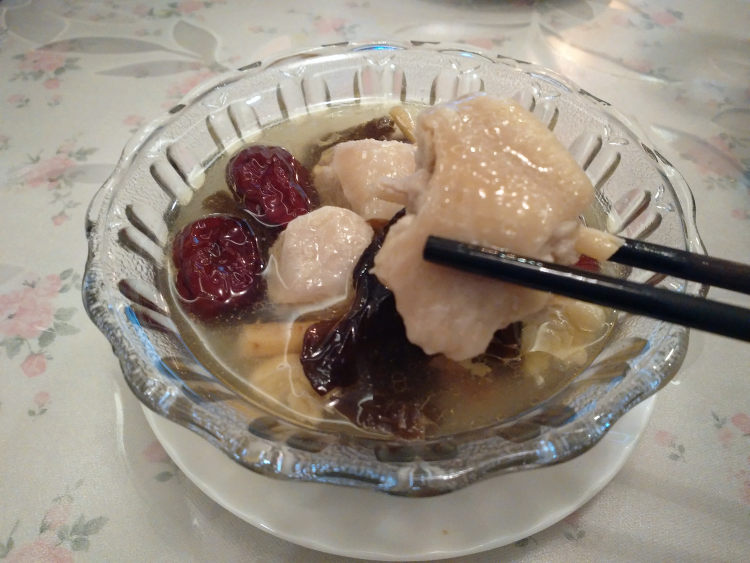 党参百合红枣鸡汤步骤11