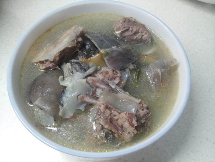 炖甲鱼汤步骤8