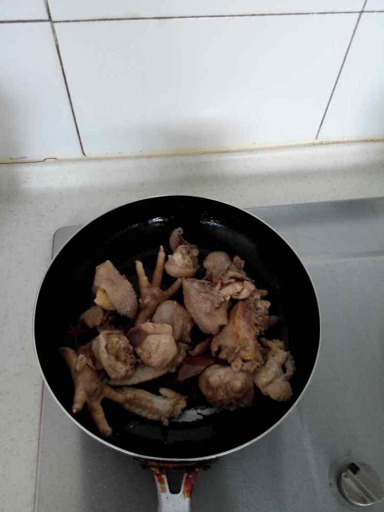 笨鸡香菇煲步骤4