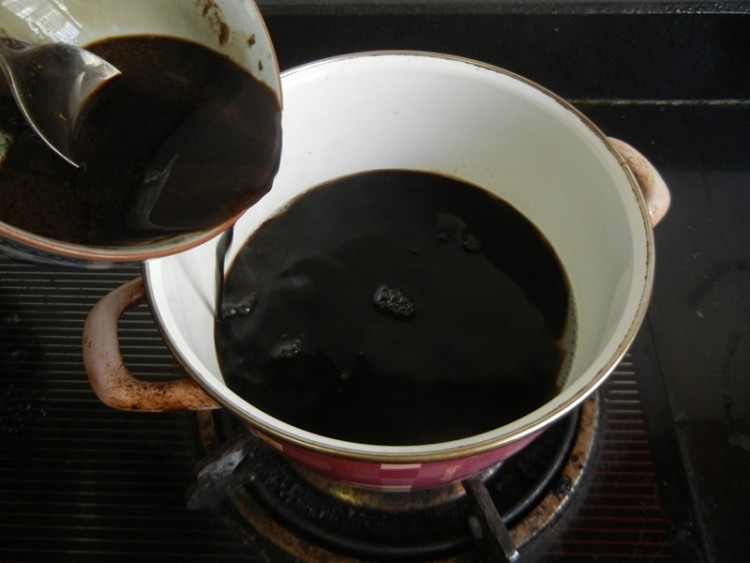 樱桃酸奶龟苓膏步骤4