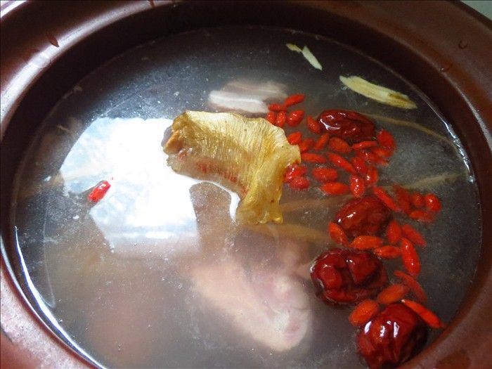 山药炖脊骨步骤5