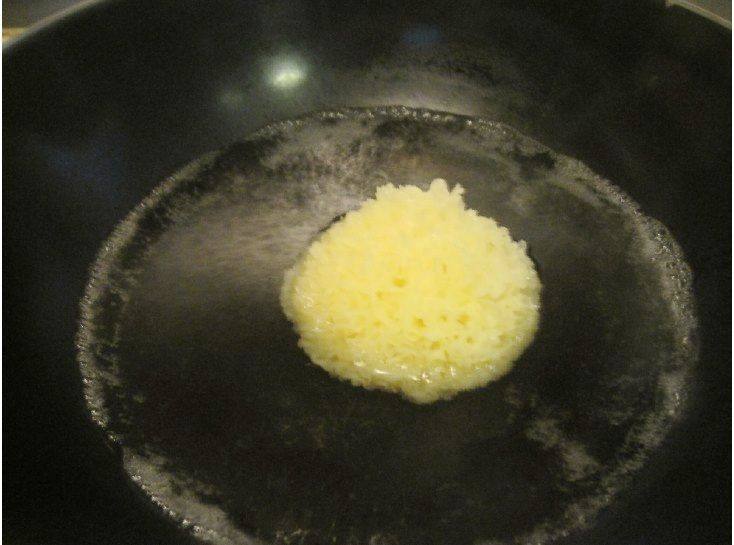 香菇银耳溜鸡腿肉步骤5