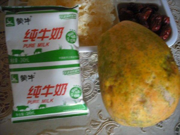 银耳莲子木瓜羹步骤2