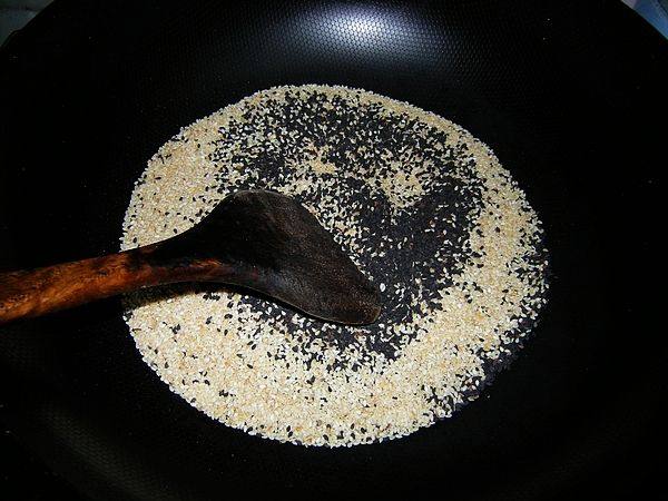 自制芝麻酱步骤3