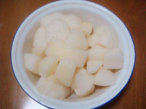 莲子雪梨粥【春季养生步骤6