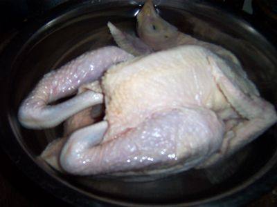 枸杞鸡汤煲步骤2