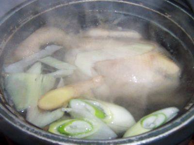枸杞鸡汤煲步骤6