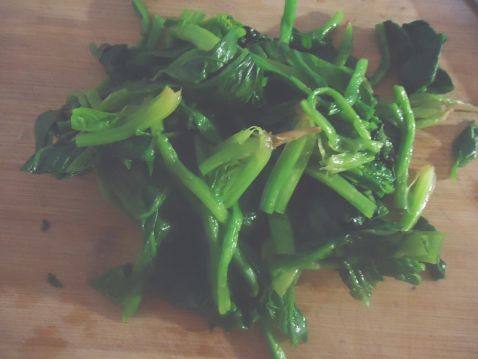 凉拌菠菜银耳步骤5