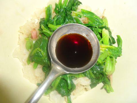 凉拌菠菜银耳步骤7