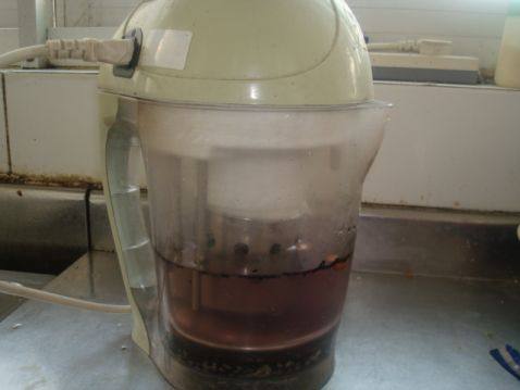 黑米花生粥步骤6