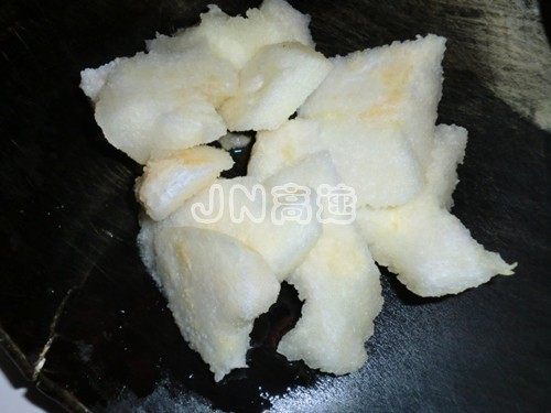 冰糖梨步骤1