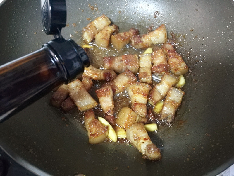 芋头红烧肉步骤9
