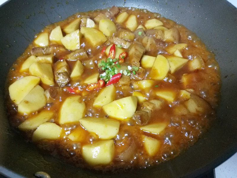 芋头红烧肉步骤15
