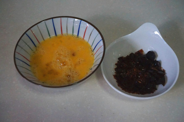 阿胶牛奶步骤2