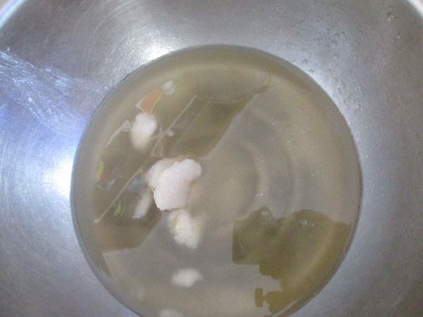 红豆蓉蛋黄酥步骤7