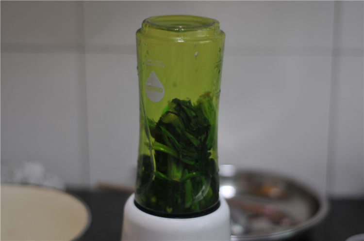 菠菜水饺步骤2