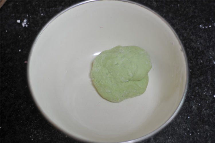 菠菜水饺步骤5