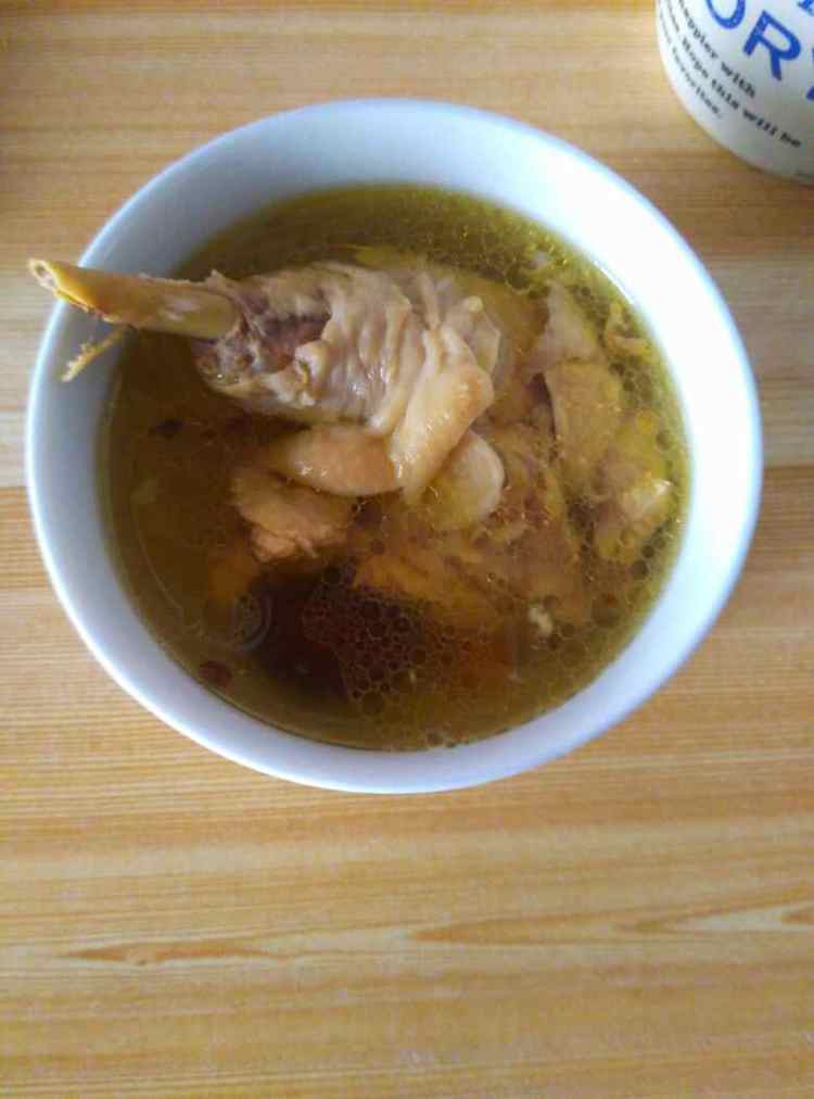 滋补鸡汤步骤6
