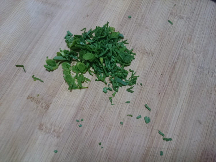 青菜鸡蛋煮豆丝步骤3