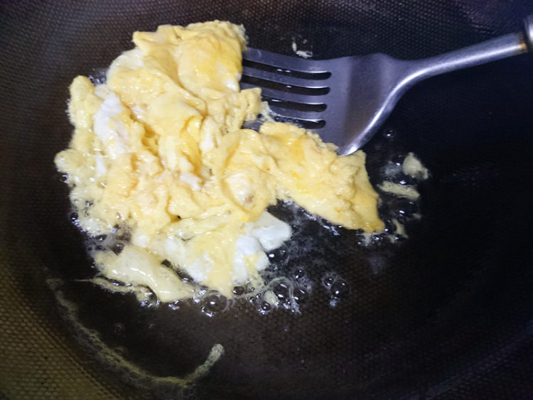 青菜鸡蛋煮豆丝步骤7