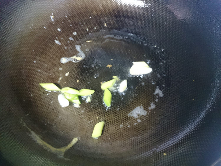 青菜鸡蛋煮豆丝步骤8