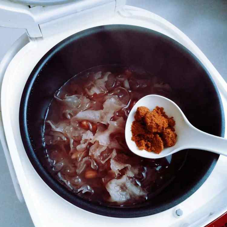 花生银耳羹步骤10