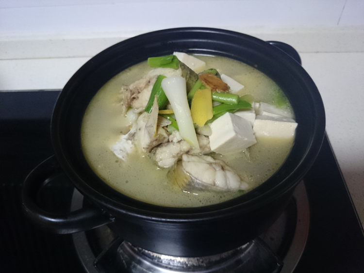 江鲶炖豆腐步骤10