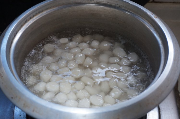 红豆丸子甜汤步骤4