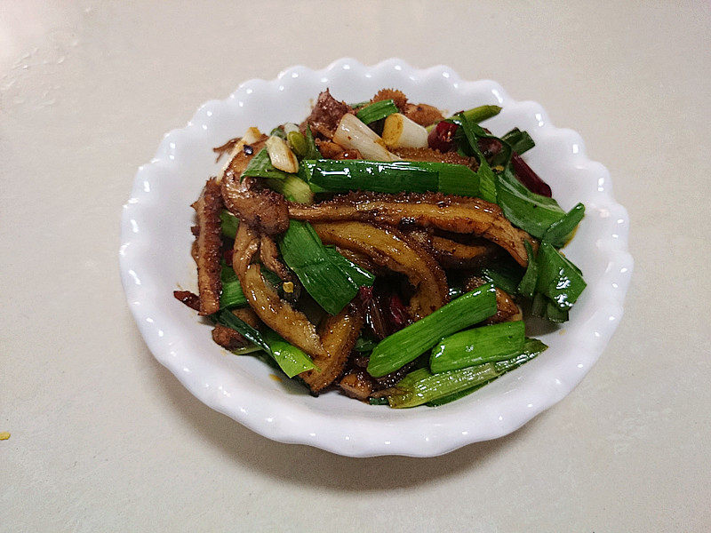 蒜苗炒牛肚步骤11