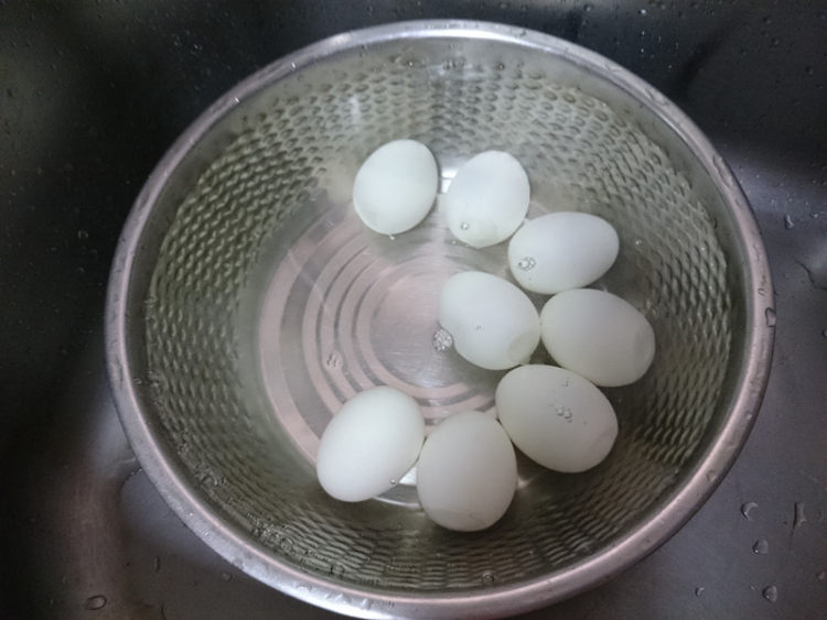 乡巴佬卤蛋步骤2