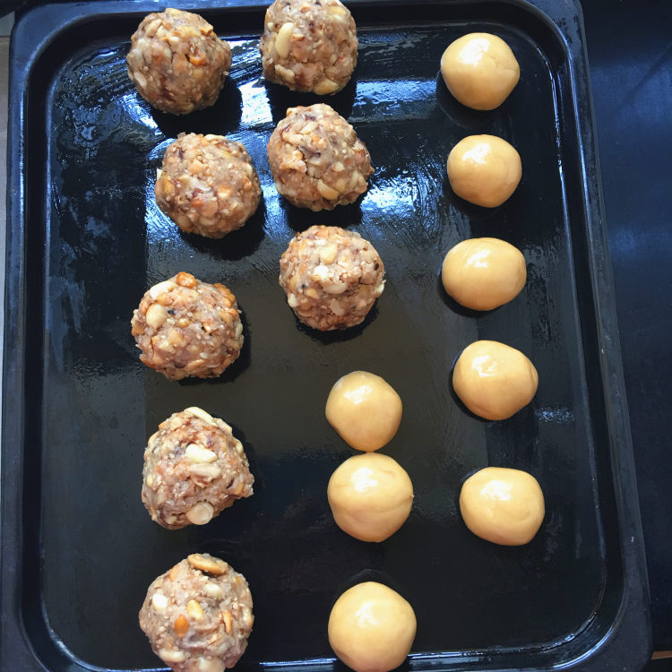 五仁玫瑰月饼步骤12