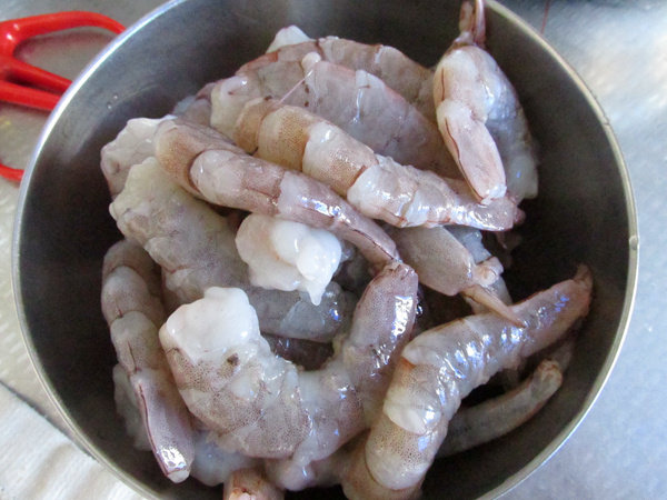 鲜虾牛肉馄饨步骤2