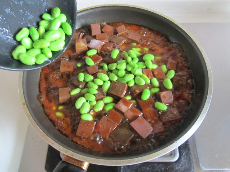 鸭血毛豆步骤9