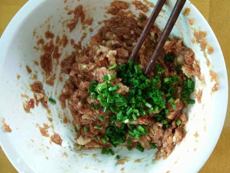 四季豆煮肉水饺步骤5