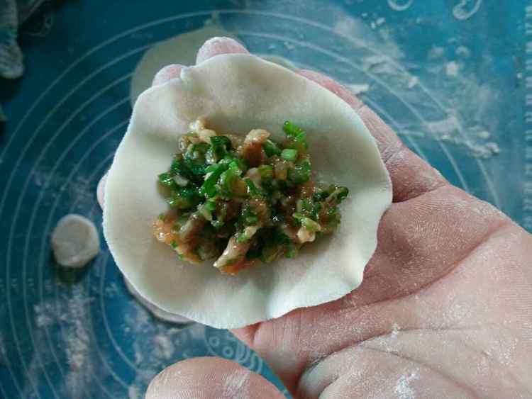 四季豆煮肉水饺步骤11