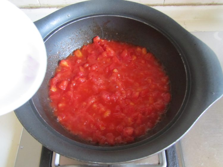 猪肝番茄汤步骤5
