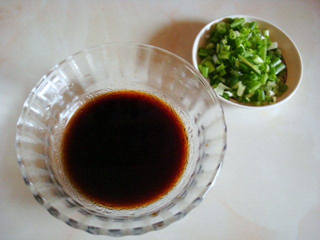 老醋花生＃新鲜从这里步骤1