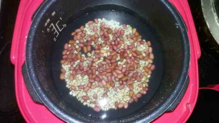 红豆薏米甜汤#多效护步骤4