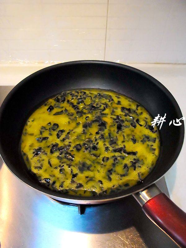 木耳丝鸭蛋饼步骤8