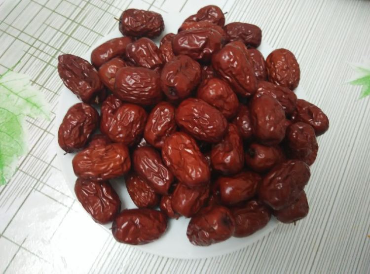 自制枣泥步骤1