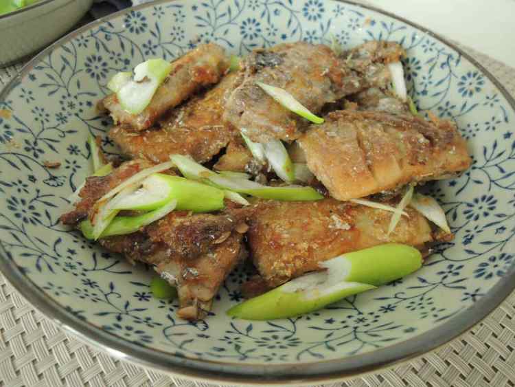 香煎带鱼步骤9